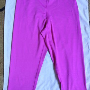 CHAMPION POWER CORE WORKOUT OUT CAPRI'S NWOT SZ L